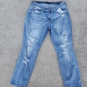 Judy Blue Light Blue Distressed Boyfriend Jeans